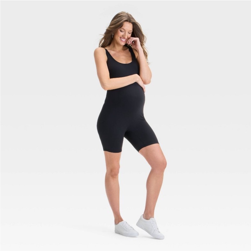 Isabel Maternity by Ingrid & Isabel Short Scoopneck Unitard Jumpsuit Black L